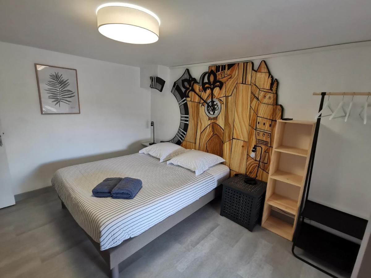 Bed and Breakfast Le Senechal Вильфранш-де-Руэрг Экстерьер фото