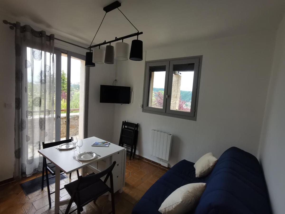 Bed and Breakfast Le Senechal Вильфранш-де-Руэрг Экстерьер фото